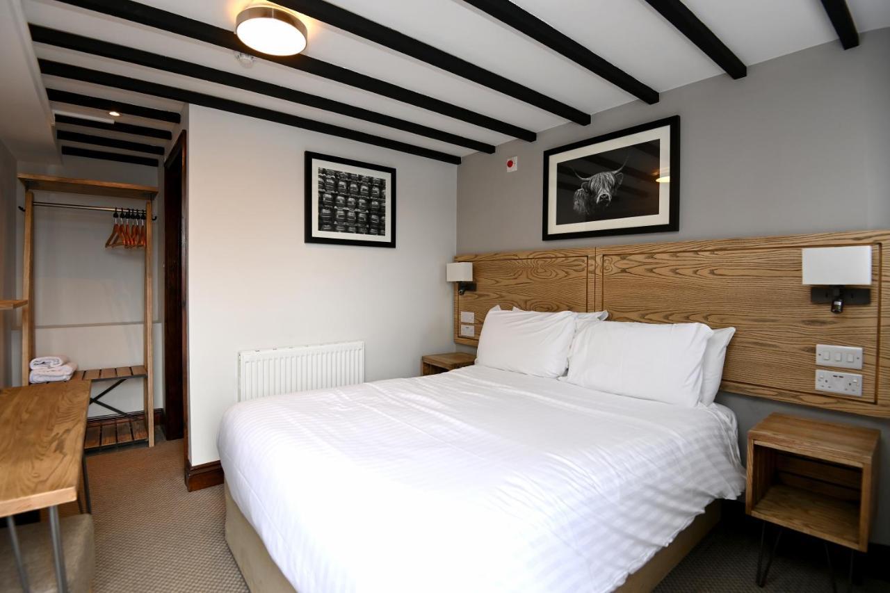 Swan, Thatcham By Marston'S Inns Extérieur photo