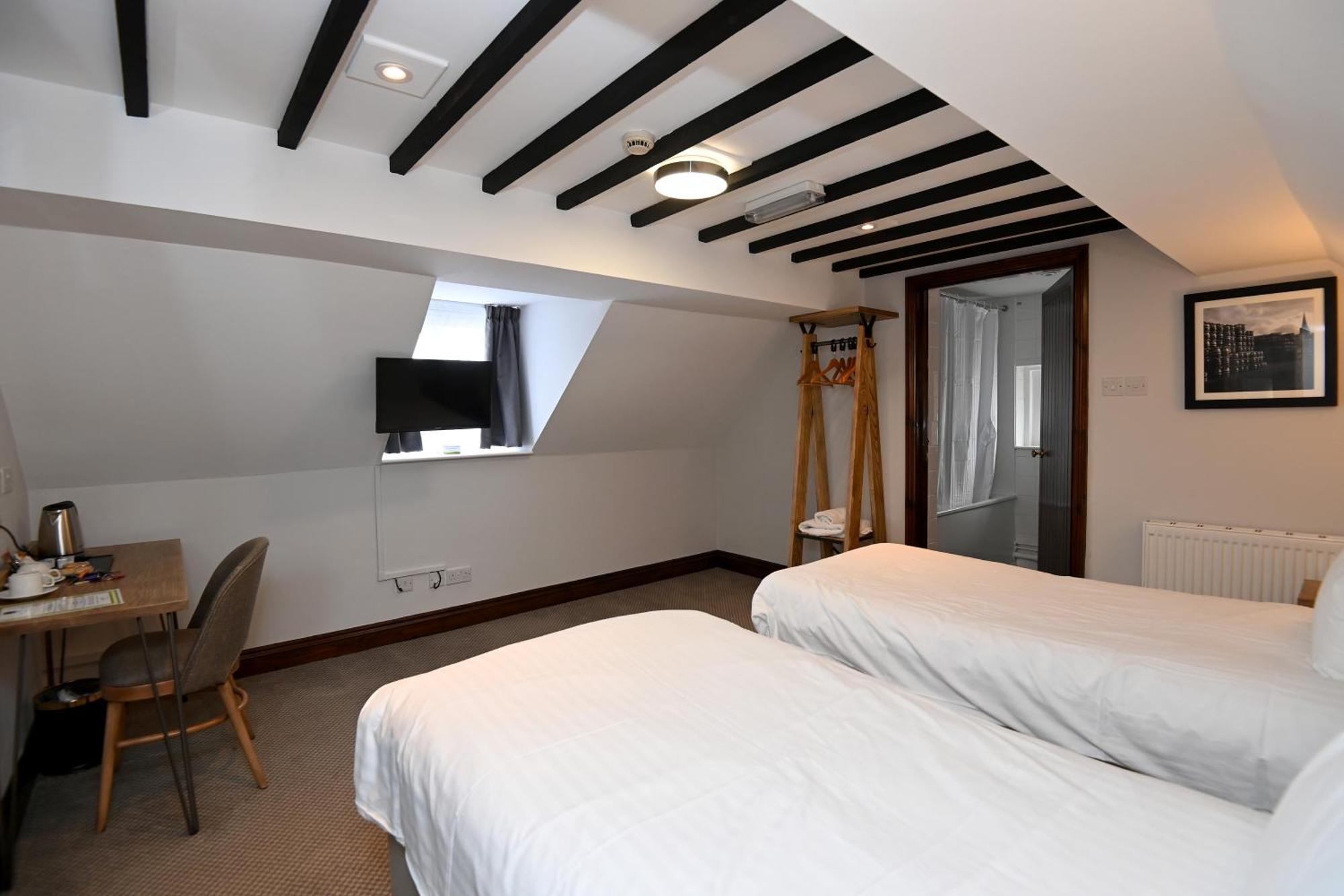 Swan, Thatcham By Marston'S Inns Extérieur photo